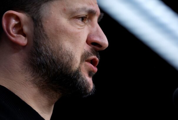 Zelenszkij: Mindent megteszünk azért, hogy 2025-ben véget érjen a háború