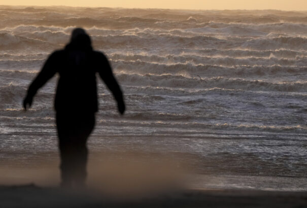 Szélrekordot mértek Írországban – Az Éowyn viharciklon rendesen beköszönt – Képekkel