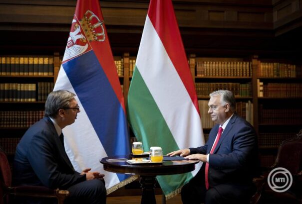 Az energiabiztonságról tárgyal Orbán Viktor Szerbia elnökével