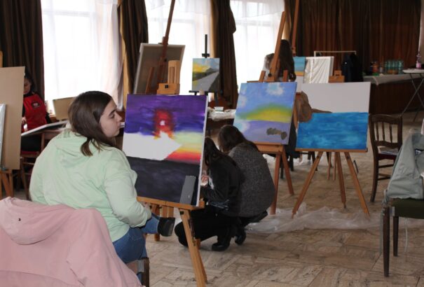 Tóth Ferenc: Találkozások a „Leleszi Pilvaxban”: Egyedül, nem magányosan