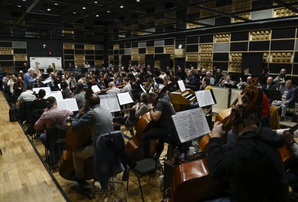 A BBC komolyzenei csatornája élőben közvetíti Budapestről a Magyar Rádió Szimfonikus Zenekarának játékát