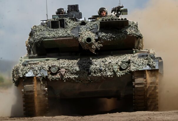 Szétszedték az orosz mérnökök a Lepard 2A6-os német tankot