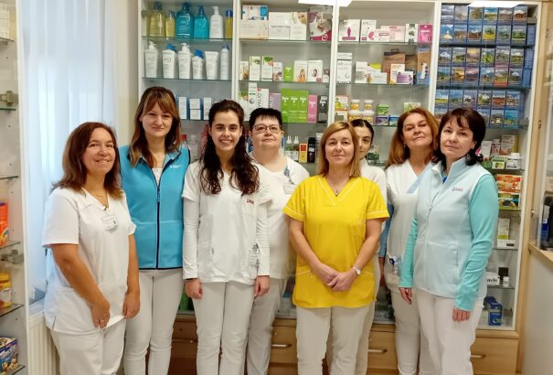 A sikeres felújítást követően újra megnyílt a gyógyszertár az AGEL komáromi kórházában