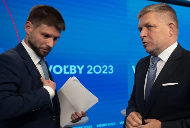 Az Amnesty International aggódik, hogy a SIS civil szervezeteket figyelt meg