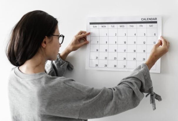 Mutatjuk a 2025-ös év munkaszüneti napjait, illetve a lehetőségeket a hosszú hétvégékre