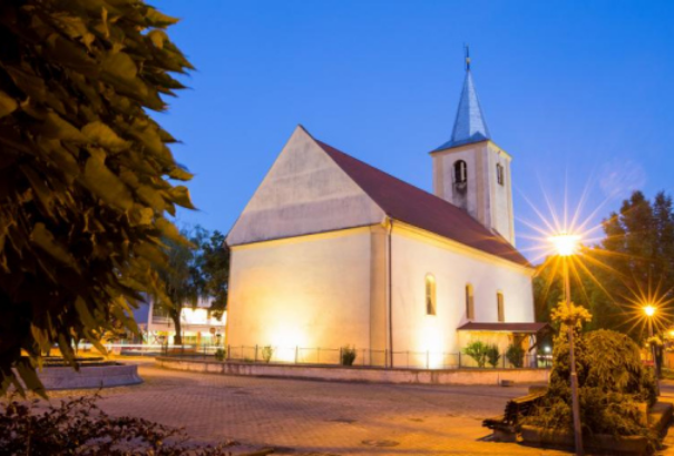 Tőkés László hirdetett igét a felvidéki Szepsiben