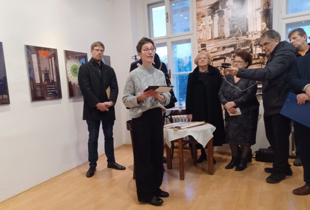 A Jókai-kultusz és az író emlékezete szülővárosában – évszázadokat összefogó tárlat nyílt a komáromi Zichy-palotában