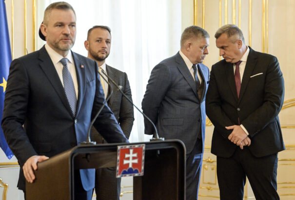 Fico és Danko egymással levelezik. Nincs még vége a kormányválságnak