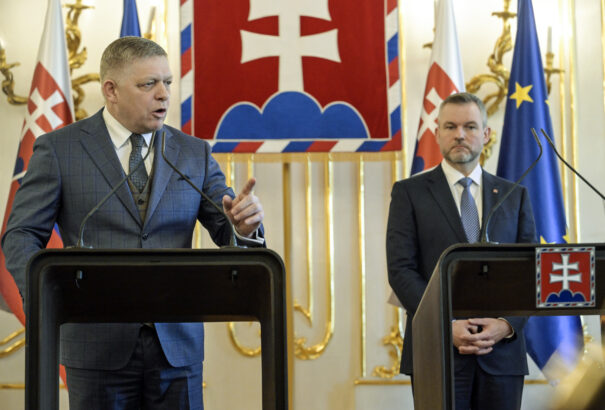 Fico a parlamentben akar megállapodni a külpolitikai alaptézisekben