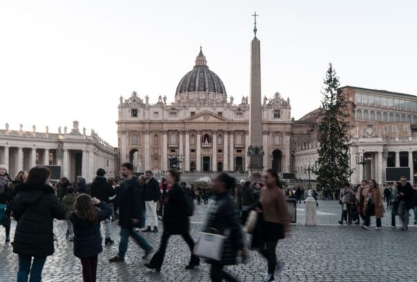 Róma a közbiztonság összeomlásának a szélén áll – a bűnözők a zarándokokat sem kímélik