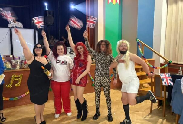 Mulatozással egy nemes ügy érdekében Csilizradványon – Képekkel