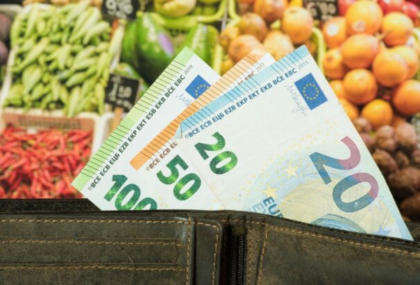 Takáč: Decemberben 2,4%-os volt az élelmiszer-infláció