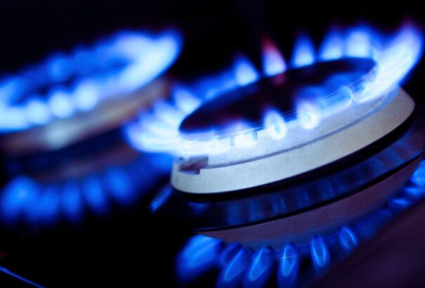 Zelenszkij elzárta előlünk az orosz gázt, hogy aztán ugyanazért Európánál kuncsorogjon – és közben felveri a gáz árát