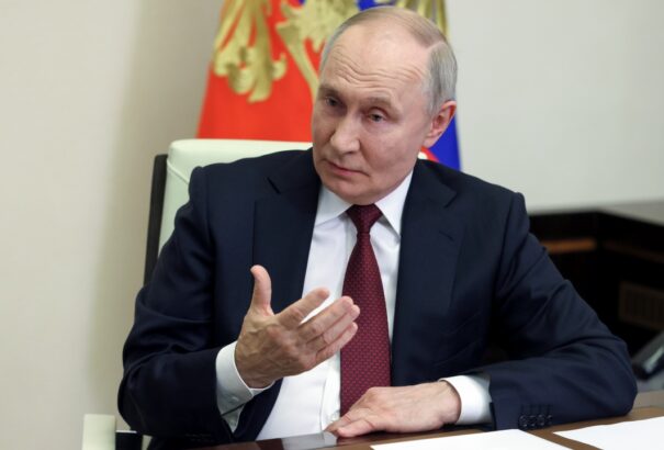 Kreml: Moszkva kész előfeltételek nélkül tárgyalni Kijevvel a rendezésről