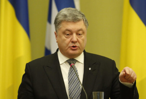 Szankciókat rendeltek el Ukrajnában a volt elnök, Petro Porosenko ellen