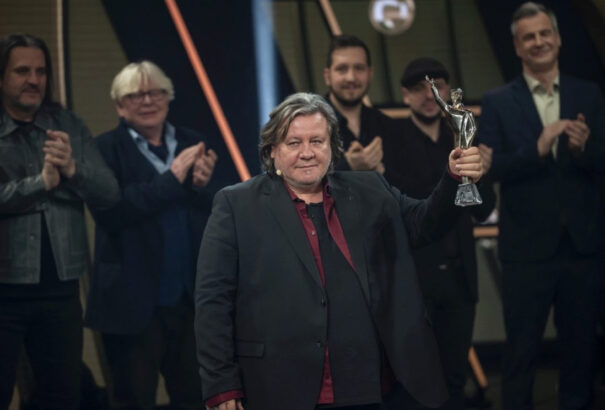 Szarka Tamás: Meg kellene tanulnunk boldognak lenni