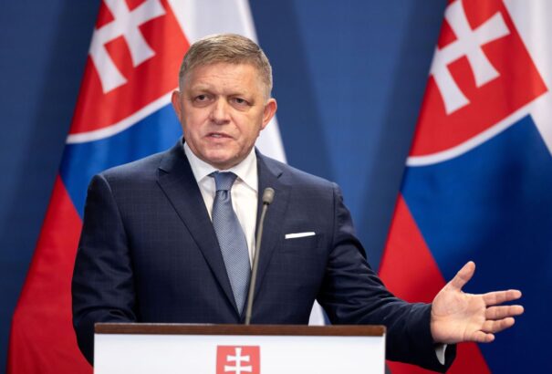 A KDH felszólítja Peter Pellegrini államfőt, hogy állítsa meg Ficót