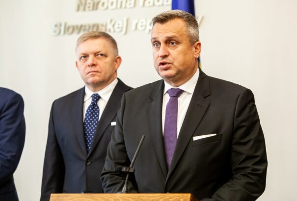 Danko kifakadt: Fico mindent megadott a zsarolóknak, csak folytatódhasson a kormányzás