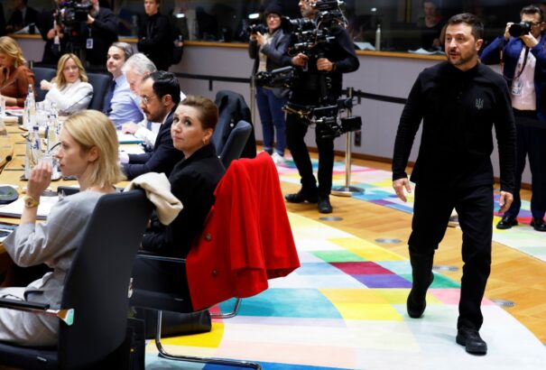 Zaorálek: Zelenszkij nem képes az államférfiak öltönyét magára ölteni