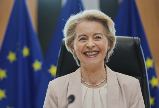 Ursula Von der Leyen: Európát azonnal fel kell fegyverezni