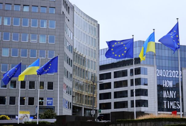 Mi került bele az EU-csúcs Ukrajnára vonatkozó nyilatkozatába? „Erővel elért béke”, az európai adófizetők megfejése, háborús provokáció