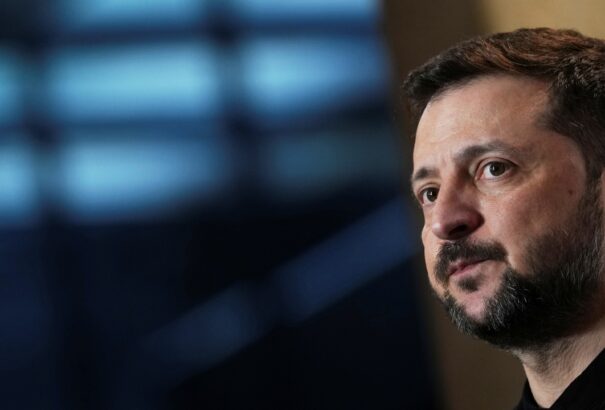 Fordulat az amerikai-ukrán kapcsolatokban: nincs több ingyen ebéd, Kijev már csak pénzért juthat hozzá amerikai fegyverekhez