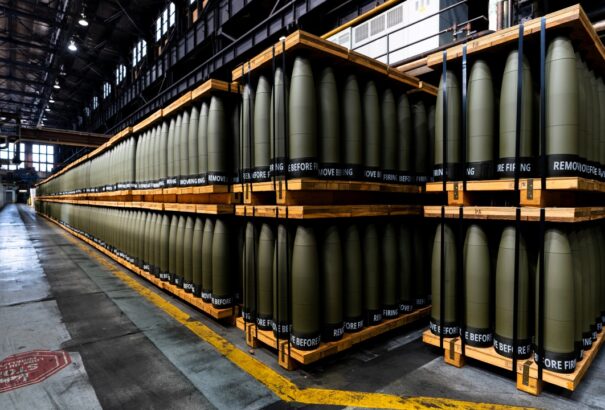 Rekordokat dönt Szlovákia fegyverexportja. Kínos magyarázkodásba kezdett a védelmi miniszter