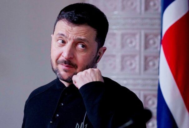 Elkezdődtek a tárgyalások Rijádban. Zelenszkij kiadta a parancsot az „igazságos béke” elérésére