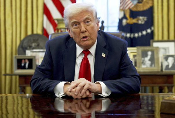 Trump 25 százalékos vámot jelentett be az Egyesült Államokon kívül gyártott autók behozatalára