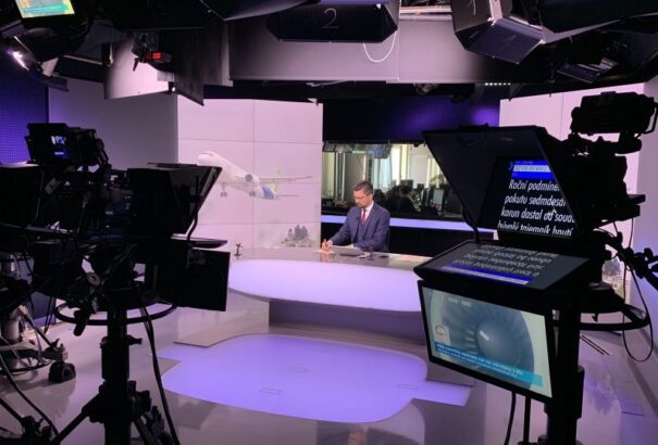 A cseh kormánykoalíció megemelte a TV és a rádió előfizetési díjait