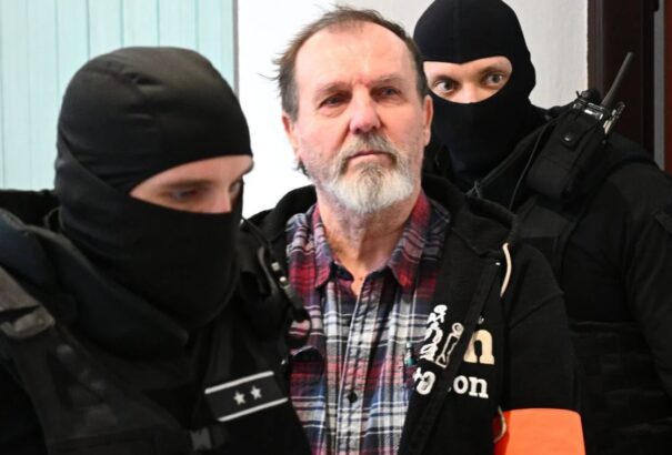 Előzetesben marad Robert Fico merénylője