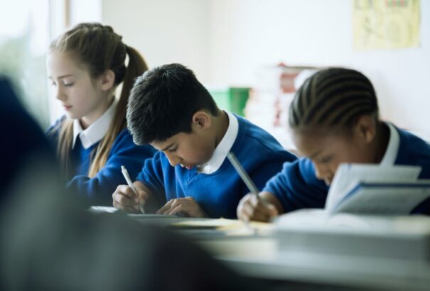 Így nyal vissza a globalista fagyi: Bécsben már relatív többségben vannak a muszlim diákok