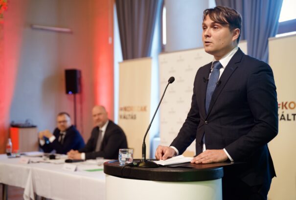 Itt a nagy „korszakváltás”: Gubík nagy mellénnyel bezengett 13 pontja mindössze a 2023-as választási program ismétlése