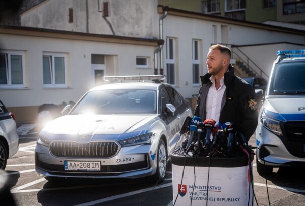 A belügyminiszter tagadja, hogy beavatkozott volna a belügyi főfelügyelőség nyomozásába
