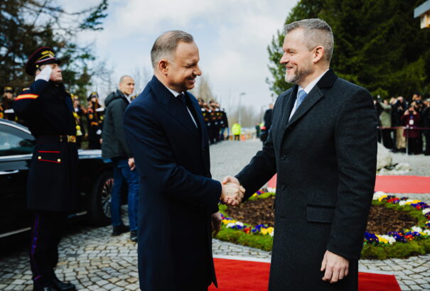 A lengyel és a szlovák államfő egyetért abban, hogy tartós békére van szükség Ukrajnában