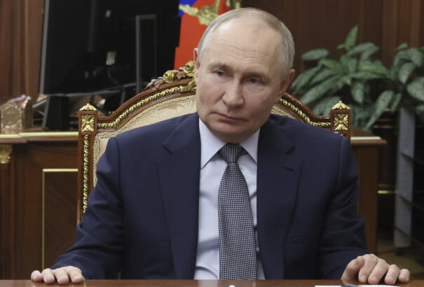 Hideg zuhany Moszkvából Washingtonra: Putyin nem kér Trump egyetlen javaslatából sem