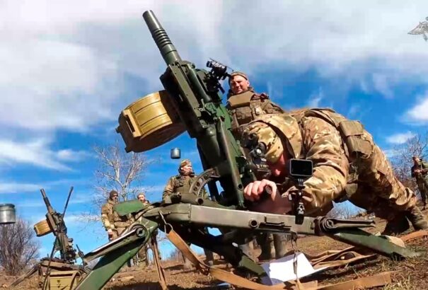 Óriási erőt vontak össze az oroszok Luhanszk utolsó ukrán bástyájánál