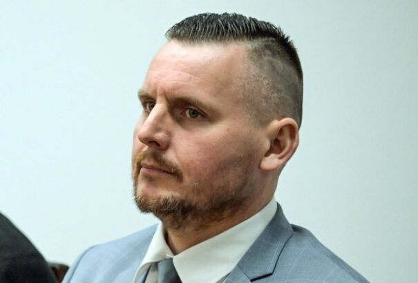 Szélsőséges bűncselekmény miatt vádiratot nyújtott be az ügyész Daniel Bombic ellen