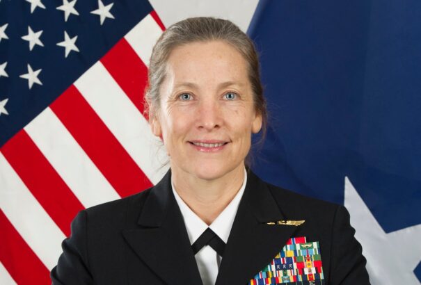 Az amerikai Chatfield altengernagyot állítólag visszahívták a NATO vezetéséből