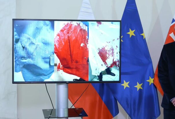 Merénylet Fico ellen: Kaliňák és Gašpar újabb támadástól tartanak. Az ellenzéket és a sajtót hibáztatják