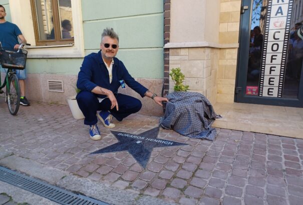 Komárom legújabb csillaga – Boráros Henrich látványtervező