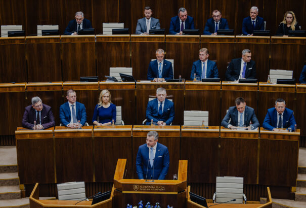 Robert Fico: Az elnöki beszéd kiegyensúlyozott próbálkozás volt, de a külpolitikánál megbillent