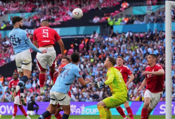 Premier League: Őrületes hajrá várható