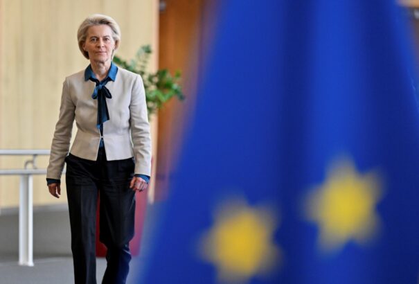 Teljes átvilágítást követelnek Brüsszellel szemben az NGO-k pénzelése miatt