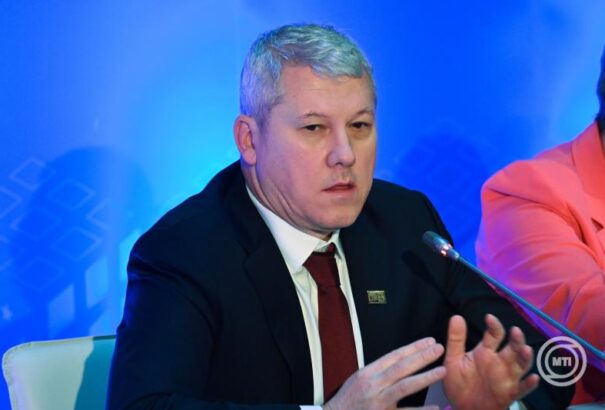 Catalin Predoiu belügyminiszter lett az ügyvivő miniszterelnök Romániában