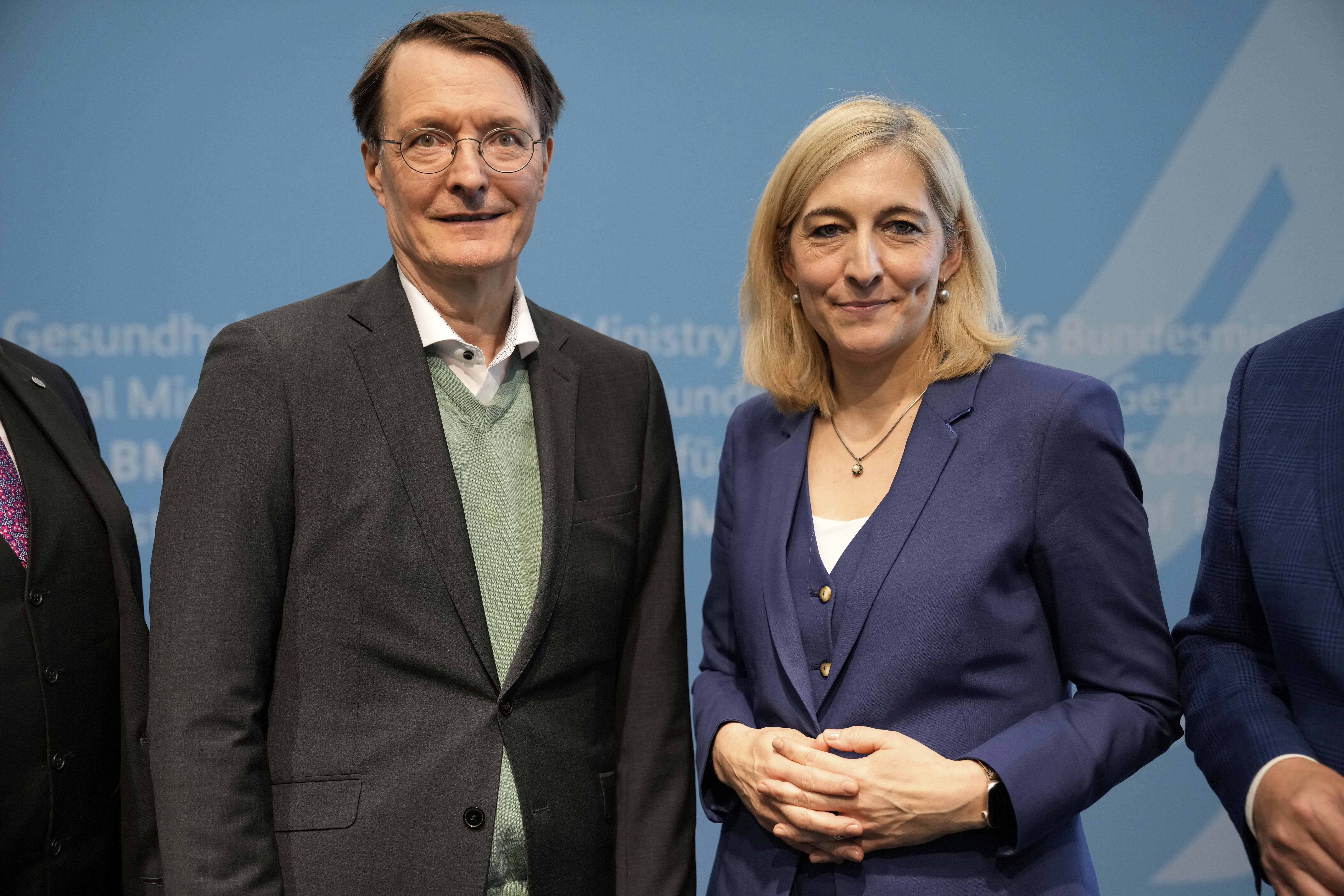 Németország további tízmillió eurót biztosít a WHO számára