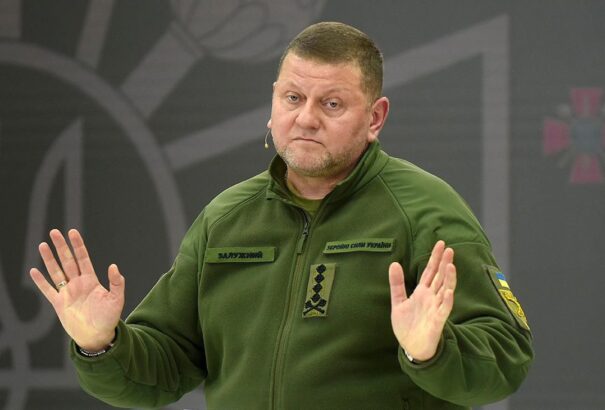 Zaluzsnij: Ukrajnának nem szabad reménykednie, hogy visszatérhet az 1991-es határokhoz