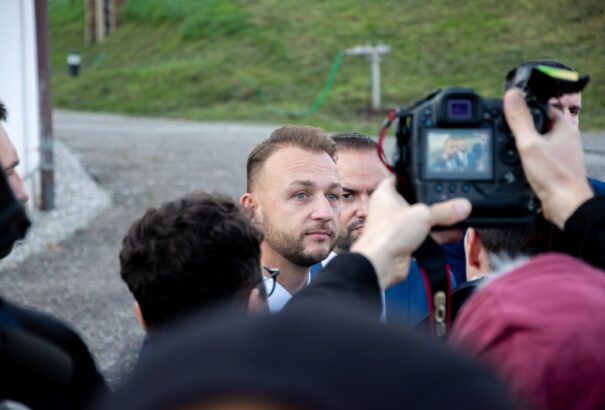 Šutaj Eštok szerint az EP-delegáció látogatása „büntető expedíció”