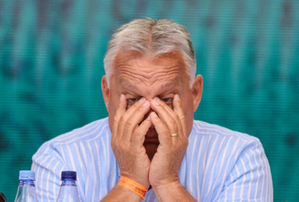 A tihanyi beszéd még mindig téma. Tőkés László szerint Orbán az erdélyi magyarok érdekei elé helyezte európai ambícióit