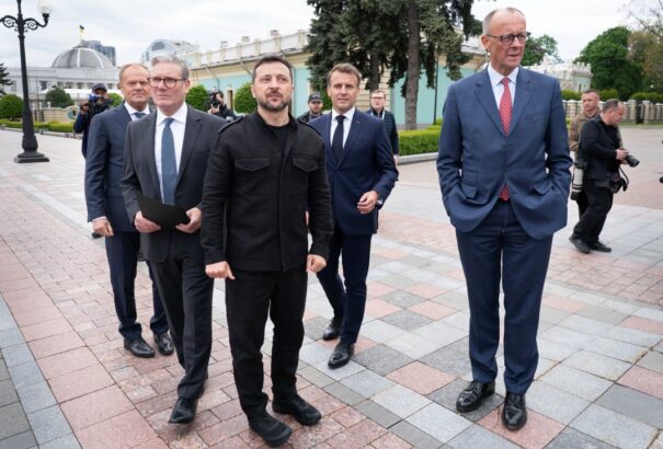 Macron nekiment Meloninak, mert szerinte félrevezető információkat terjeszt az ukrajnai találkozóról